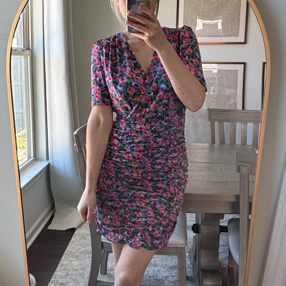 NWT Floral V-Neck Dress - Picture 15 of 16